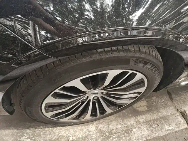Volvo S90 — Фото автомобиля 22