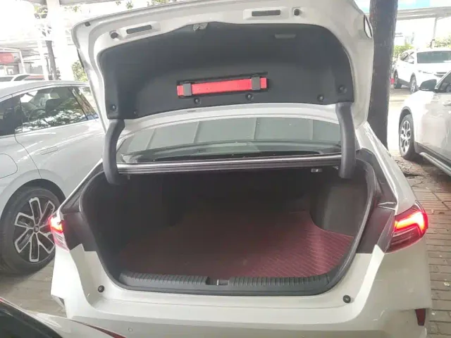 Honda Inspire — Фото автомобиля 18