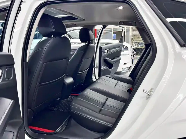Honda Civic — Фото автомобиля 8