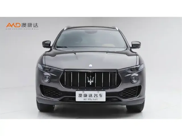 Maserati Levante — Фото автомобиля 2