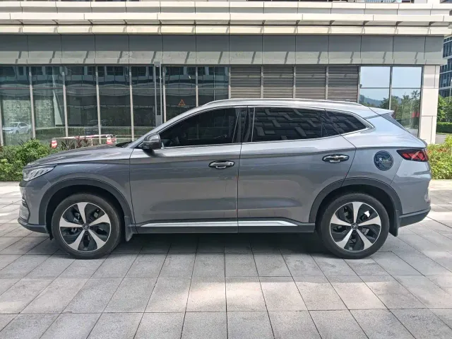 BYD Song PLUS — Фото автомобиля 6