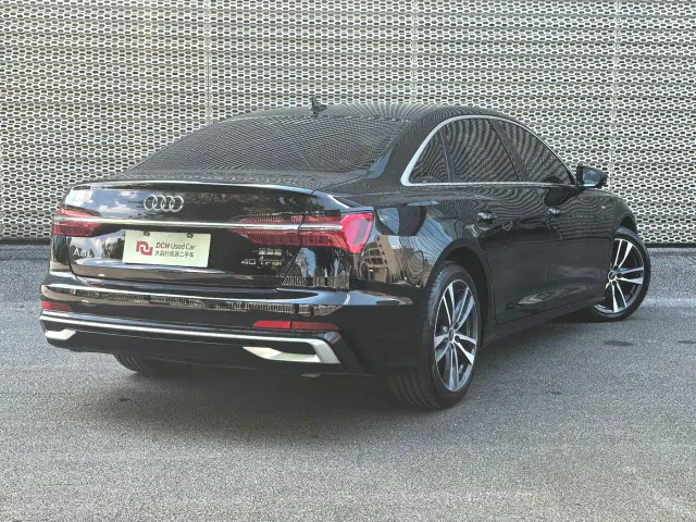 Audi A6L — Фото автомобиля 4