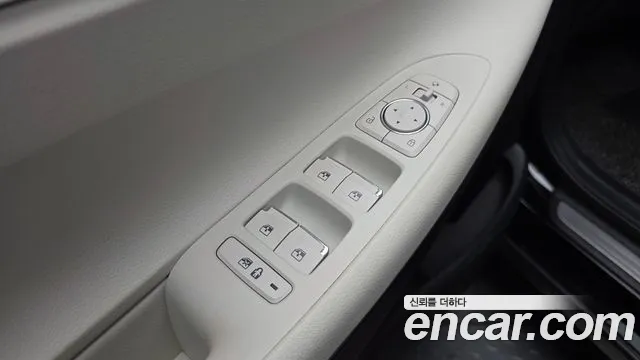 Hyundai Grandeur Новый Grandeur IG — Фото автомобиля 28