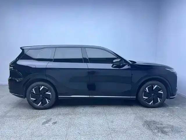 Changan Qiyuan Q07 — Фото автомобиля 4