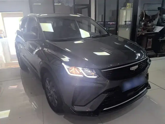 Geely Binyue — Фото автомобиля 3
