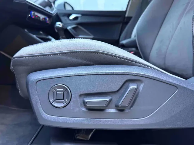 Audi Q3 — Фото автомобиля 15