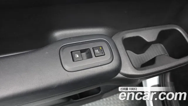 Hyundai Santa Fe MX5 — Фото автомобиля 25