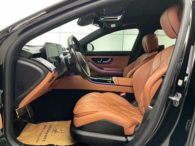 Mercedes-Benz Maybach S-Class — Фото автомобиля 17