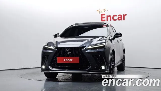 Lexus NX NX450h+ 2nd Gen — Фото автомобиля 3