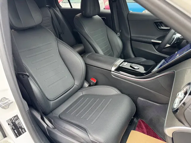 Mercedes-Benz C-Class — Фото автомобиля 12