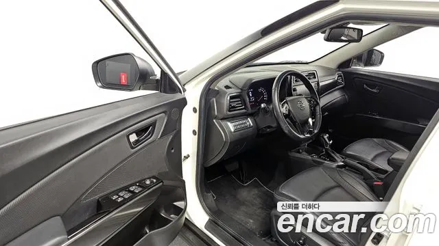 KG_Mobility_Ssangyong TIBOLI Very New Tivoli Бензин 1.5 2WD — Фото автомобиля 10