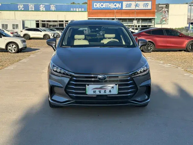 BYD Song MAX — Фото автомобиля 2