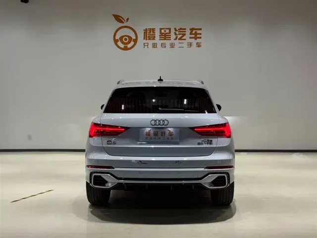 Audi Q3 — Фото автомобиля 5