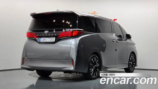 Toyota Alphard 4th Gen — Фото автомобиля 2