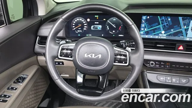 Kia Carnival Generation 4 — Фото автомобиля 14