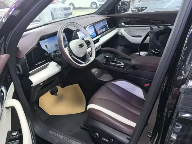 Geely Xingyue L — Фото автомобиля 14