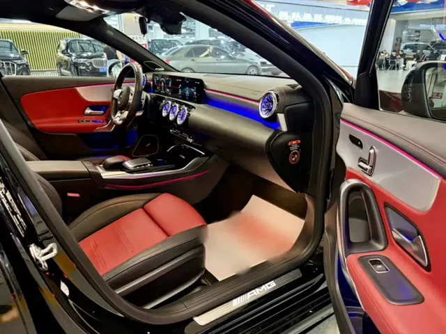 Mercedes-Benz A-Class AMG — Фото автомобиля 11