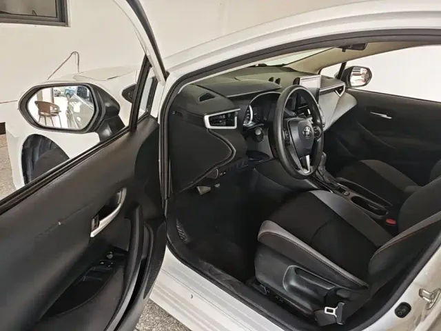 Toyota Corolla — Фото автомобиля 15