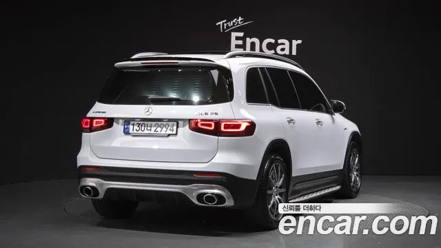 Mercedes-Benz GLB-Class — Фото автомобиля 2