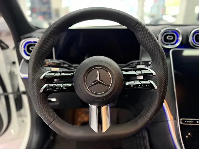 Mercedes-Benz C-Class — Фото автомобиля 7