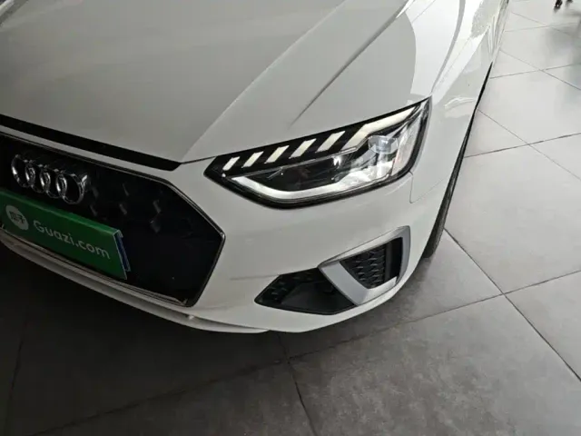 Audi A4L — Фото автомобиля 17