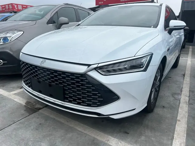 Фотография автомобиля — BYD Qin PLUS