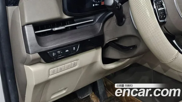 Kia Canival Carnival 4 поколение Дизель 7 мест Signature — Фото автомобиля 16