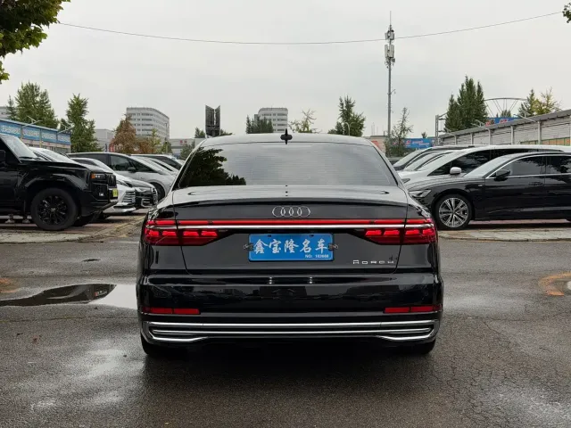 Audi Audi A8 2022 A8L Horch Founder's Edition Legendary — Фото автомобиля 3