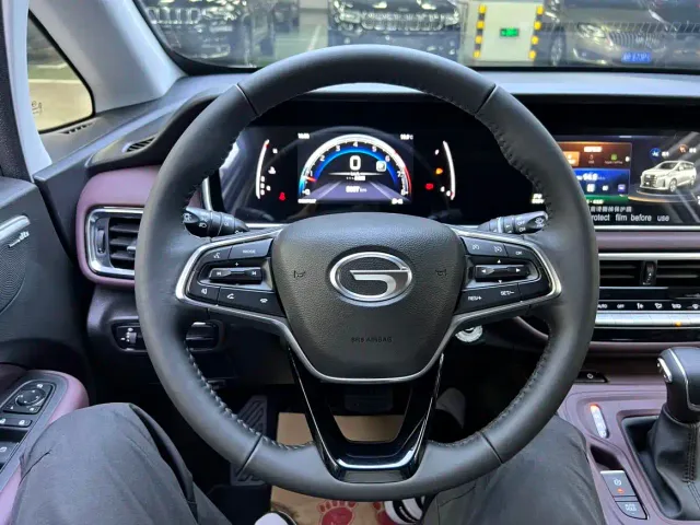 GAC Trumpchi M6 — Фото автомобиля 7