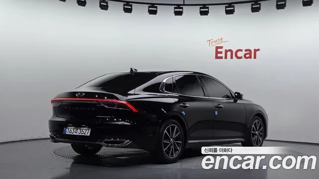 Hyundai Grandeur Новый Grandeur IG — Фото автомобиля 2