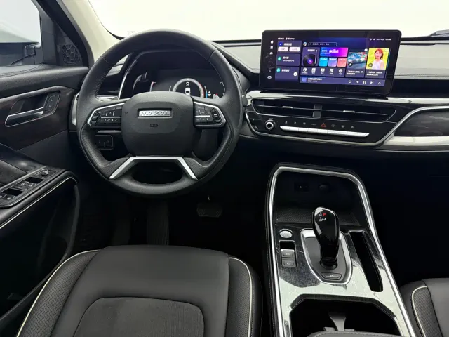 Haval H6 — Фото автомобиля 10