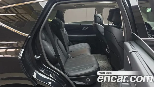 Genesis GV80 — Фото автомобиля 17