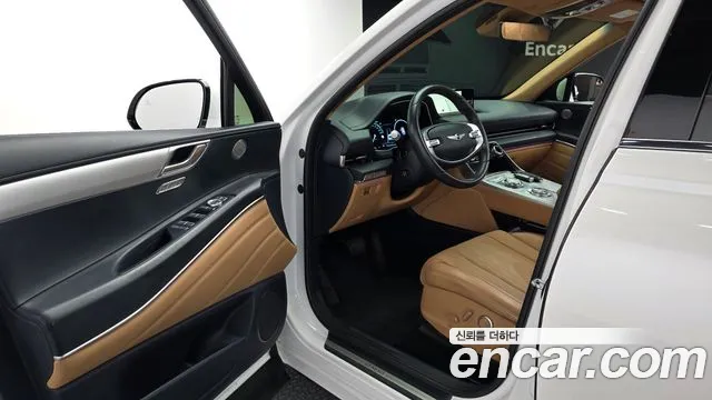 Genesis GV80 — Фото автомобиля 15