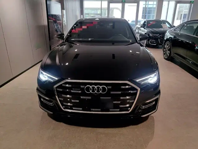 Audi A6L — Фото автомобиля 2