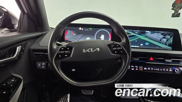 Kia EV6 — Фото автомобиля 19