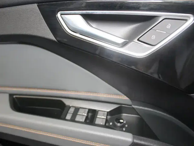 Audi Q4 e-tron — Фото автомобиля 14