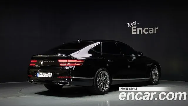 Genesis G80 Бензин 2.5 турбо 2WD — Фото автомобиля 2