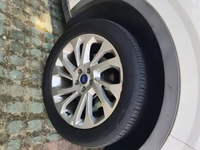 Ford Territory — Фото автомобиля 6