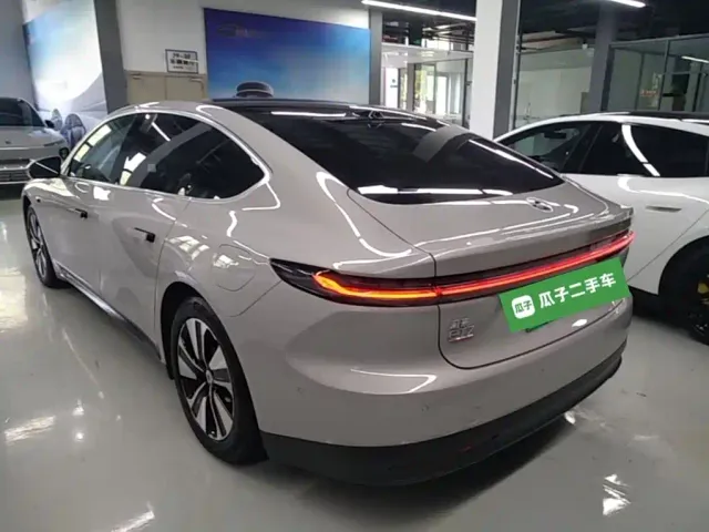 Nio ET7 — Фото автомобиля 4