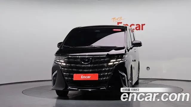Toyota Alphard Generation 4 — Фото автомобиля 3