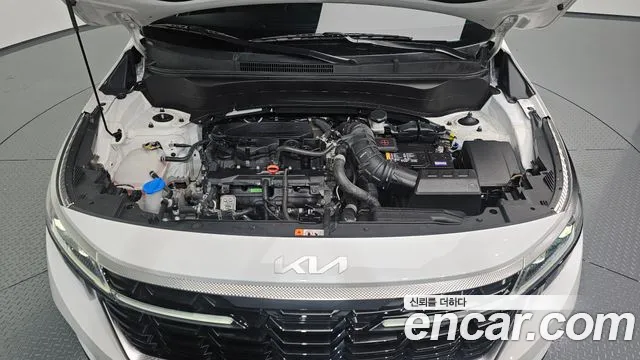 Kia Seltos New — Фото автомобиля 9