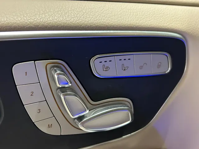Mercedes-Benz V-Class — Фото автомобиля 6
