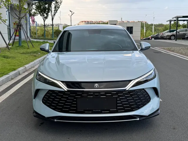BYD Qin L — Фото автомобиля 2