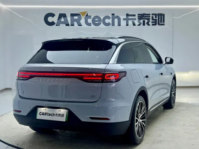 Leapmotor C11 — Фото автомобиля 5