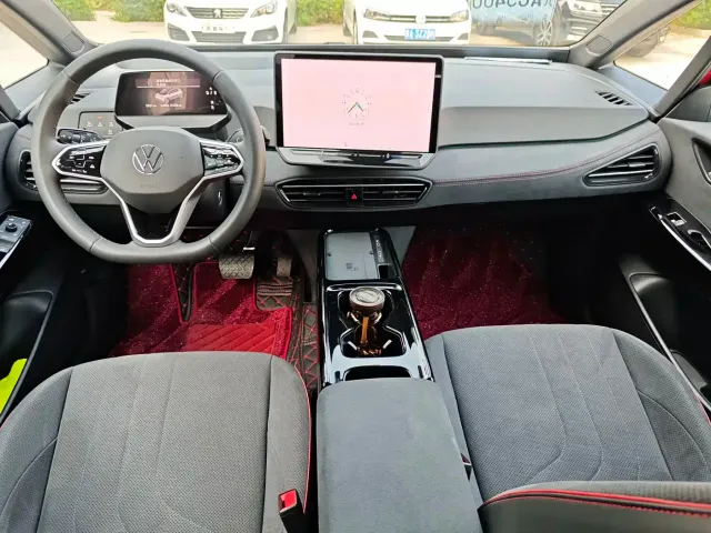 Volkswagen ID.3 — Фото автомобиля 10