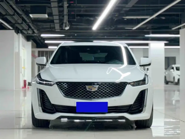 Фотография автомобиля — Cadillac CT5
