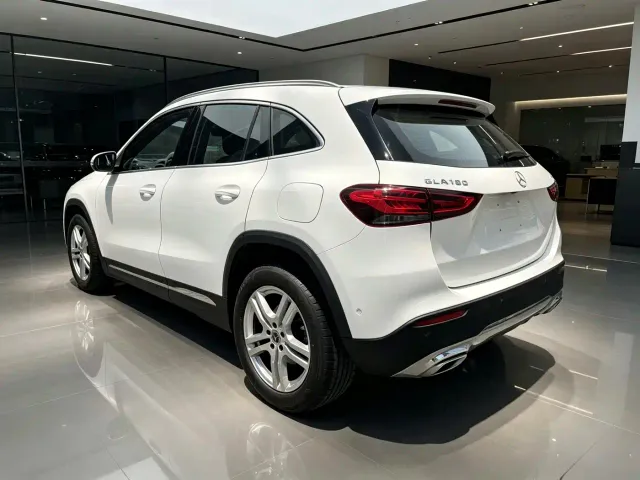 Mercedes-Benz GLA-Class — Фото автомобиля 6