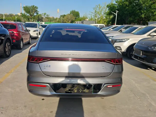 BYD Qin PLUS — Фото автомобиля 5