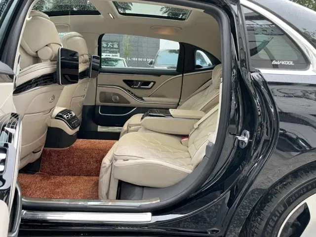 Mercedes-Benz Maybach S-Class — Фото автомобиля 12