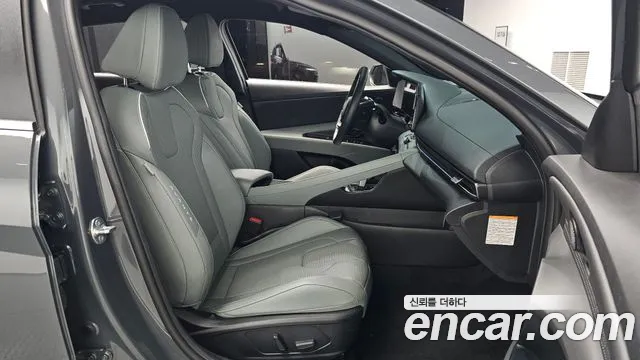 Hyundai Avante CN7 — Фото автомобиля 18